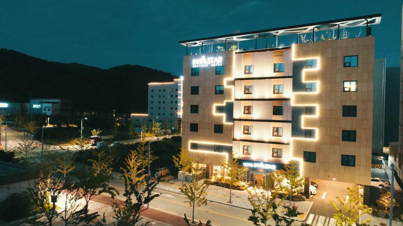 Instar Tourist Hotel Тегу Екстер'єр фото