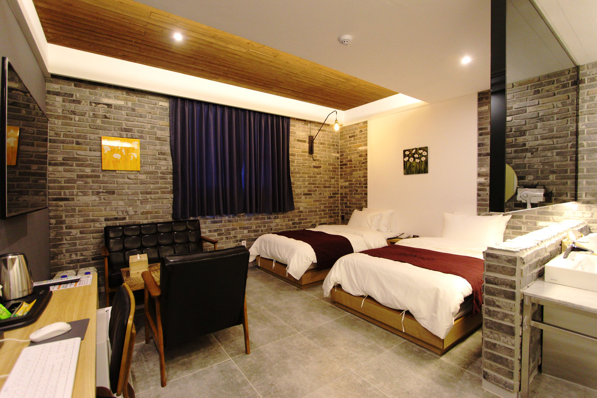 Instar Tourist Hotel Тегу Екстер'єр фото