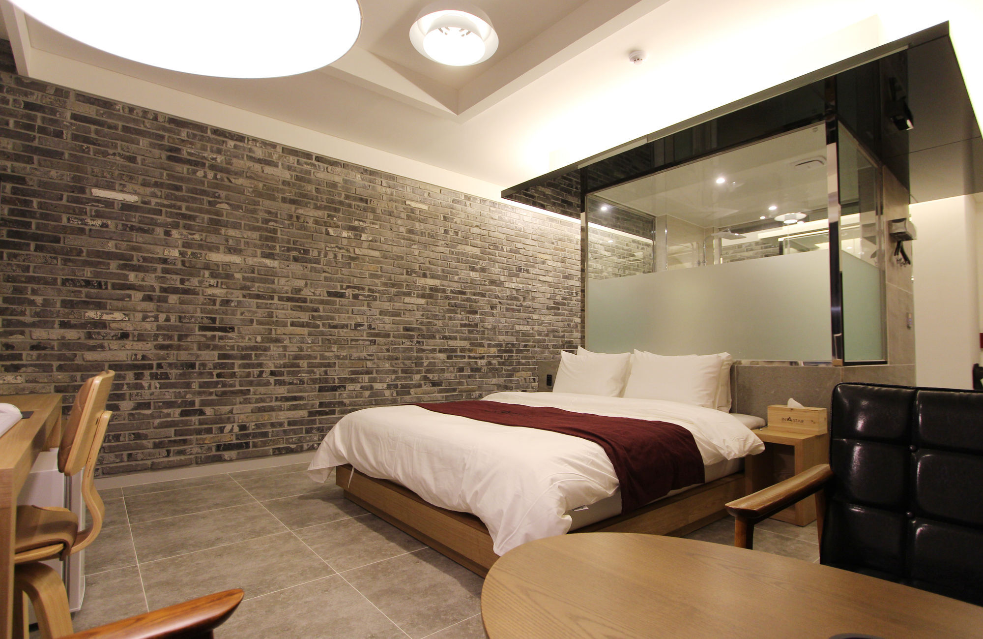 Instar Tourist Hotel Тегу Екстер'єр фото