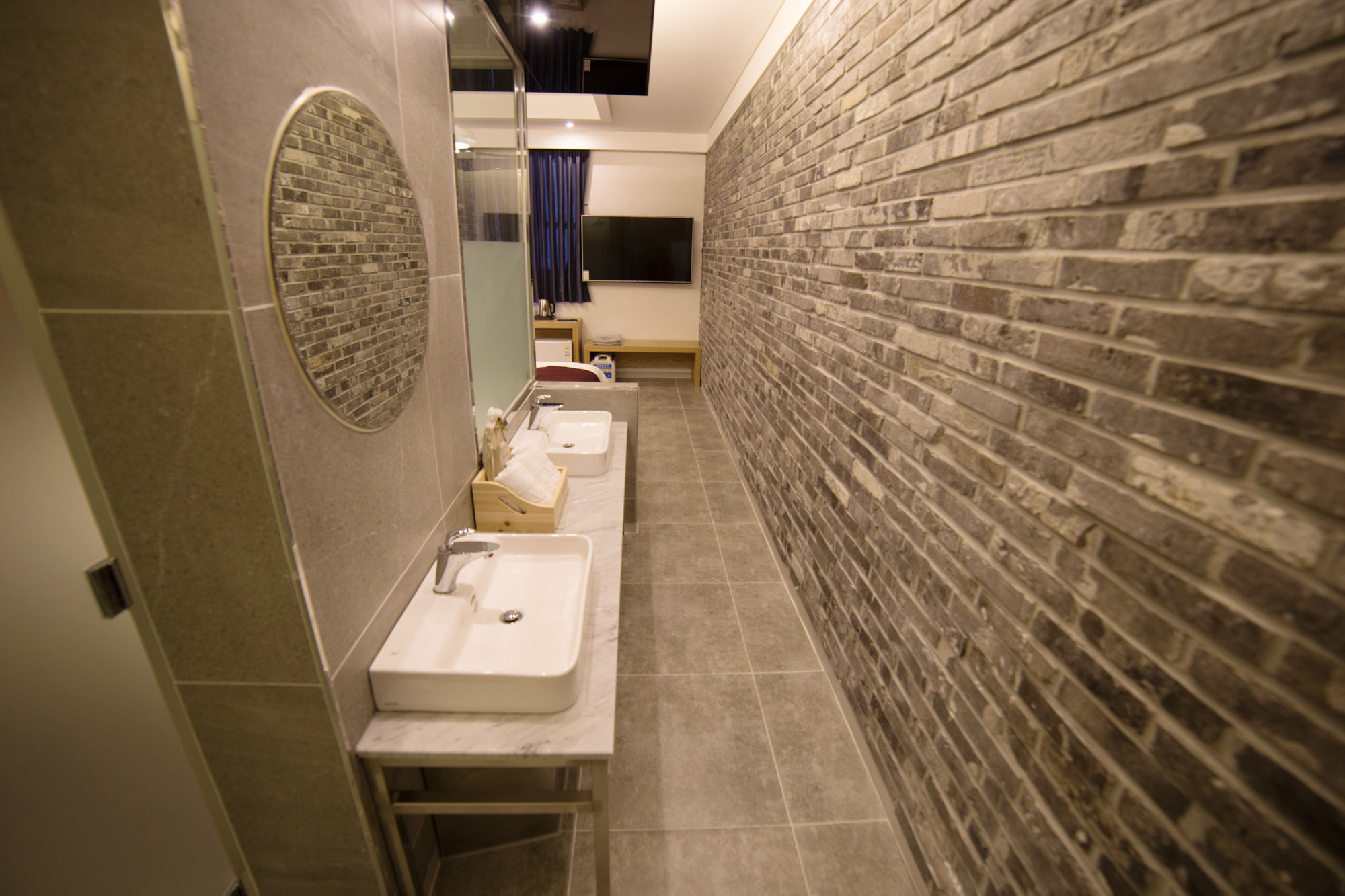 Instar Tourist Hotel Тегу Екстер'єр фото